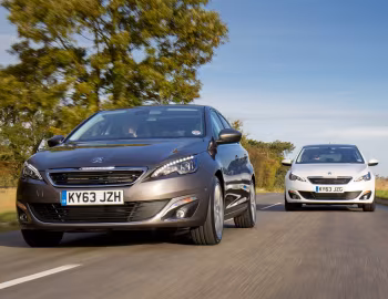 Peugeot 308 [UK-spec] '2013–17