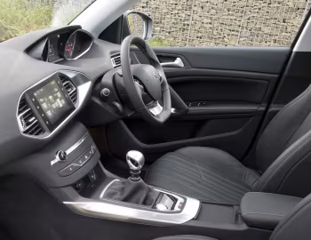 Interior Peugeot 308 [UK-spec] '2013–17