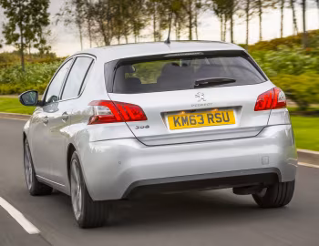 Peugeot 308 [UK-spec] '2013–17