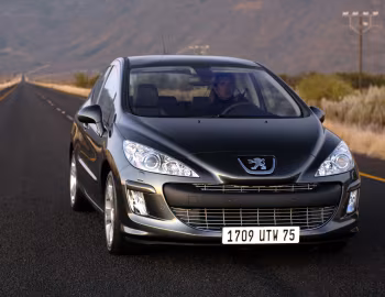 Peugeot 308 3-door [Worldwide] '2007–10
