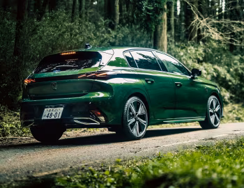 Peugeot 308 GT [Japan] '2022–pr.