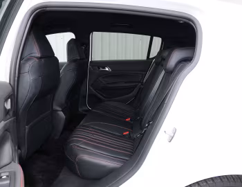 Interior Peugeot 308 GT [UK-spec] '2015–17