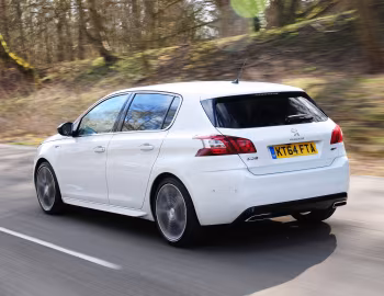 Peugeot 308 GT [UK-spec] '2015–17