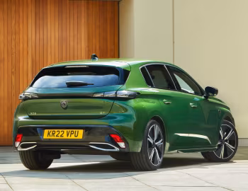 Peugeot 308 GT [UK-spec] '2022–pr.