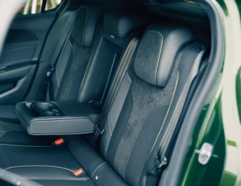 Interior Peugeot 308 GT [Japan] '2022–pr.
