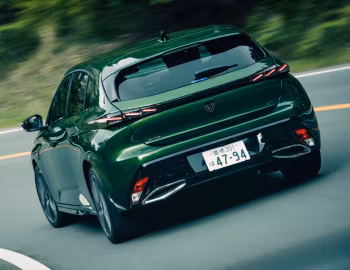 Peugeot 308 GT [Japan] '2022–pr.