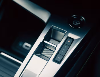 Interior Peugeot 308 GT [Japan] '2022–pr.