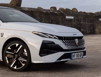 Peugeot 308 GT Hybrid [Worldwide] '2025–pr.