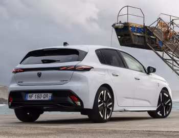 Peugeot 308 GT Hybrid [Worldwide] '2025–pr.