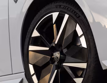 Peugeot 308 GT Hybrid [Worldwide] '2025–pr.