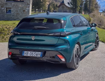 Peugeot 308 GT Hybrid [Worldwide] '2025–н.ч.