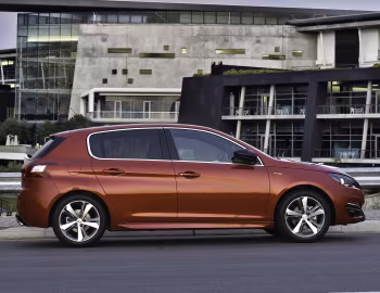 Peugeot 308 GT Line [South Africa] '2015–17