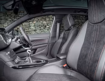 Interior Peugeot 308 SW GT Line [UK-spec] '2015–17