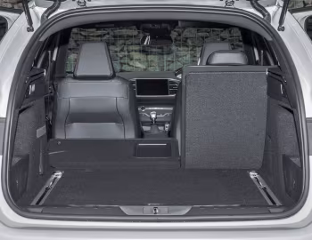 Porta-malas Peugeot 308 SW GT Line [UK-spec] '2015–17