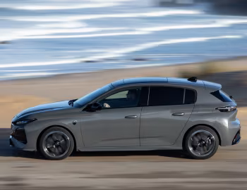 Peugeot 308 GT Plug-in Hybrid [Worldwide] '2025–pr.