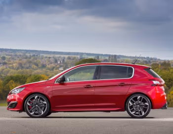 Peugeot 308 GTi [UK-spec] '2015–17