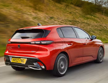 Peugeot 308 HYBRID [UK-spec] '2022–pr.