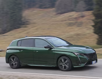 Peugeot 308 GT HYBRID [Worldwide] '2021–25