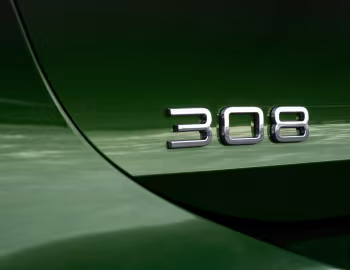 Peugeot 308 GT HYBRID [Worldwide] '2021–25