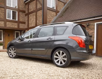Peugeot 308 SW [UK-spec] '2011–14