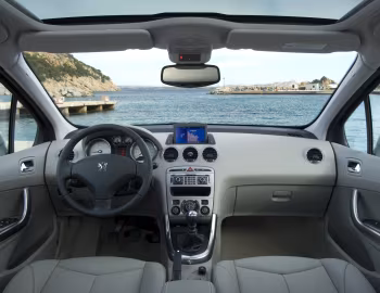 Front Panel Peugeot 308 SW [Worldwide] '2008–11