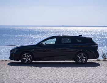 Peugeot 308 SW GT [Worldwide] '2021–25