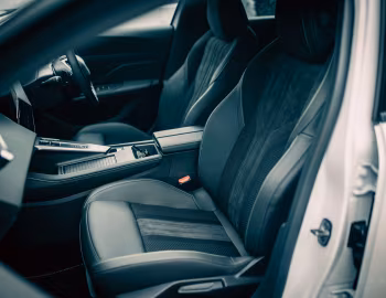 Interior Peugeot 308 SW GT HYBRID [Japan] '2022–pr.