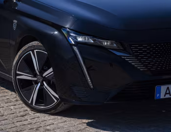 Peugeot 308 SW GT [Worldwide] '2021–25