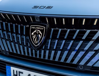 Логотип Peugeot 308 SW GT Plug-in Hybrid [Worldwide] '2025–н.ч.