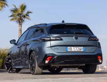 Peugeot 308 SW GT Plug-in Hybrid [Worldwide] '2025–pr.