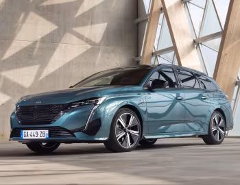 Peugeot 308 SW GT HYBRID [Worldwide] '2021–25
