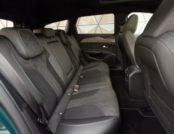 Interior Peugeot 308 SW GT HYBRID [Worldwide] '2021–25