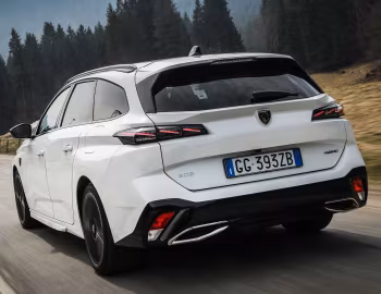 Peugeot 308 SW GT HYBRID [Worldwide] '2021–25