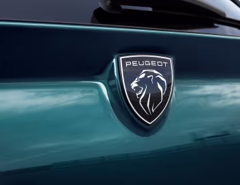 Peugeot 308 SW GT HYBRID [Worldwide] '2021–25