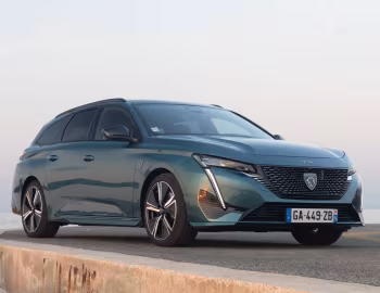 Peugeot 308 SW GT HYBRID [Worldwide] '2021–25