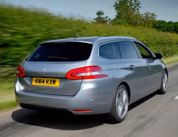 Peugeot 308 SW [UK-spec] '2014–17