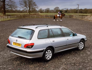 Peugeot 406 Estate [UK-spec] '1999–2004