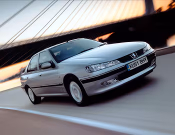 Peugeot 406 Saloon [UK-spec] '1999–2004