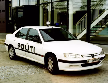 Peugeot 406 Sedan Politi [Denmark] '1995–99