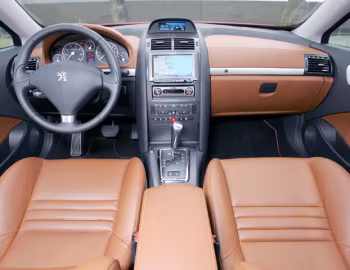 Interior Peugeot 407 Coupé 3.0 V6 LHD [Japan]