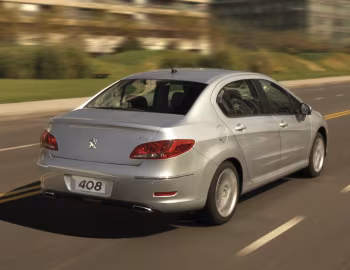 Peugeot 408 [Latam] '2011–15