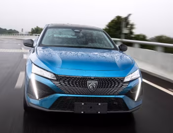Peugeot 408X GT [China] '2023–pr.