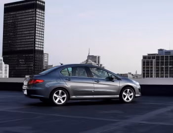 Peugeot 408 [China] '2010–12