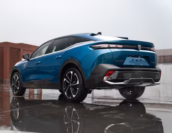 Peugeot 408X GT [China] '2023–pr.