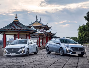 Peugeot 408 [China] '07.2022–pr.