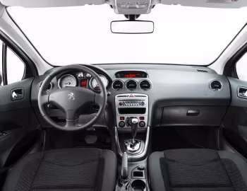 Передня панель Peugeot 408 [Latam] '2011–15