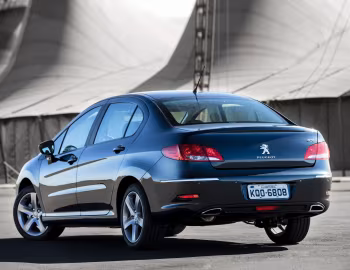 Peugeot 408 [Latam] '2011–15