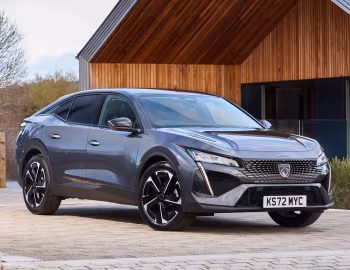 Peugeot 408 [UK-spec] '2023–26