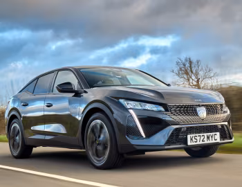 Peugeot 408 [UK-spec] '2023–26