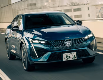 Peugeot 408 GT HYBRID [Japan] '2023–26